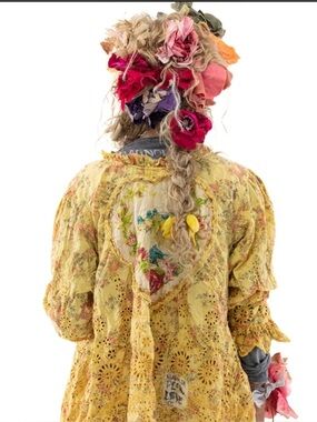 Magnolia Pearl Floral Eyelet Remi
Blouse Top 1325 My Sunshine, OS